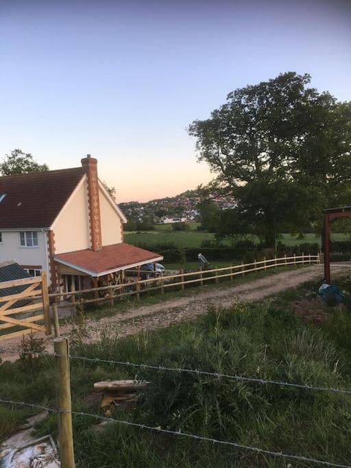Park Gate, Colyton, Farm,Near Beaches-'Annie' Exterior photo